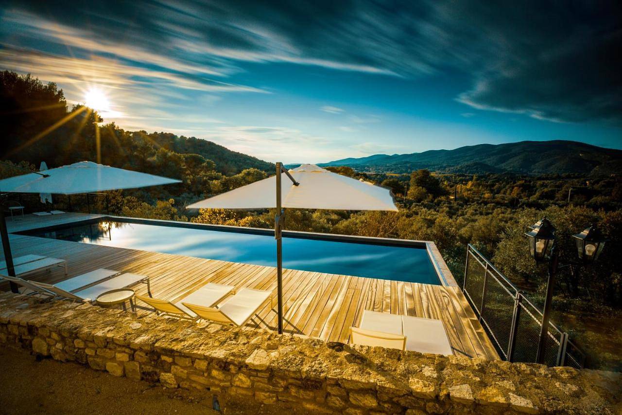 Deluxe Double Room (2 Adults + 1 Child) in Lourmarin, Parc naturel régional du Luberon