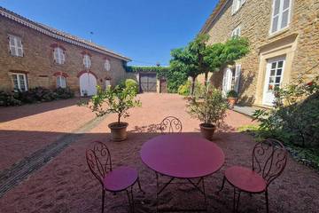 Cottage pour 2 personnes, avec jardin à Denicé