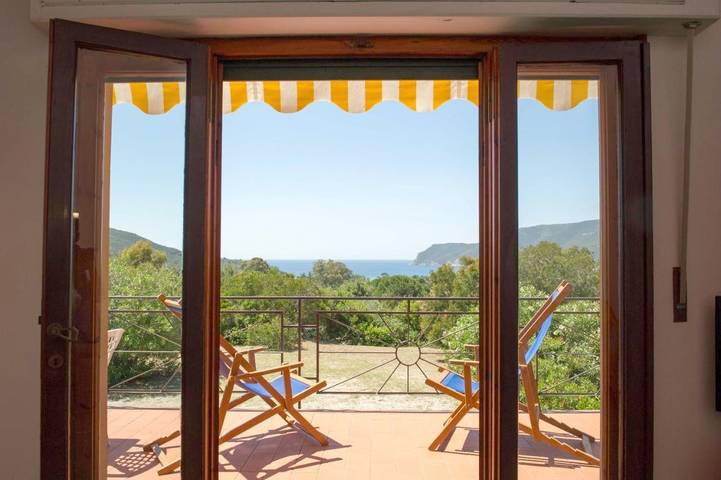 Ferienwohnung für 8 Personen, mit Ausblick und Garten, mit Haustier in Lacona - 2