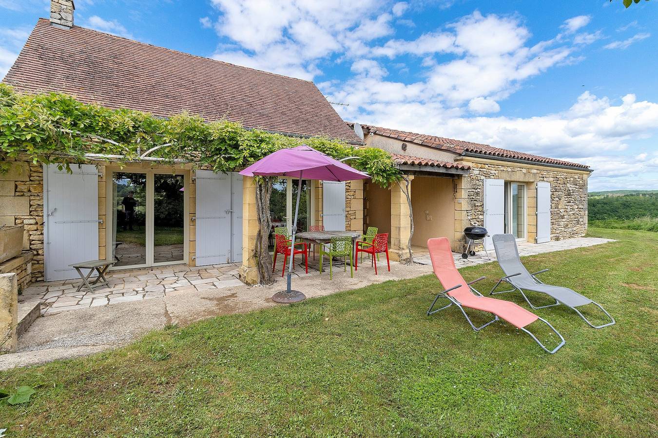 Gîte 'Four De Mon Père' avec terrasse privée, jardin commun et Wi-Fi à Salignac Eyvigues in Salignac-Eyvigues, Périgord Noir