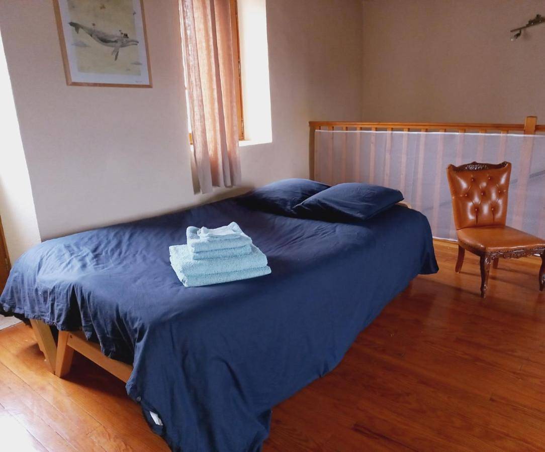 Three-Bedroom Villa in Saint-André-de-Rosans, Région de Gap