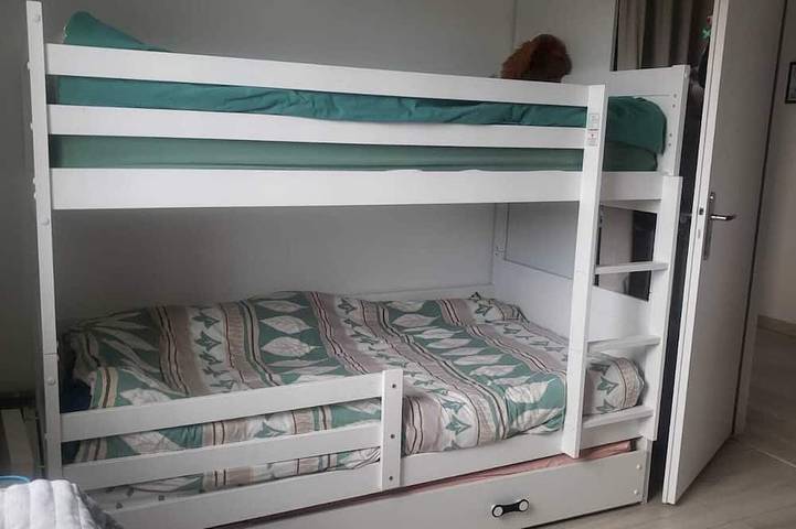 Location de vacances pour 5 personnes, avec terrasse et jardin dans Plage Du Port Meleu Prefailles - 4