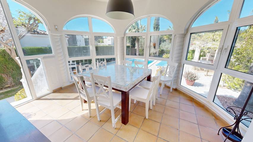 Casa rural para 11 personas, con balcón y jardín en Perelló - 2