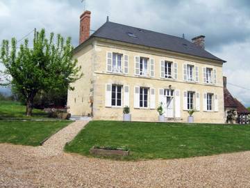 Gîte pour 10 personnes, avec terrasse et jardin dans Orne