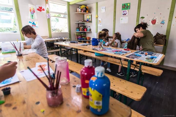 Mobil home pour 5 personnes, avec piscine et terrasse, animaux acceptés à Calella - 4