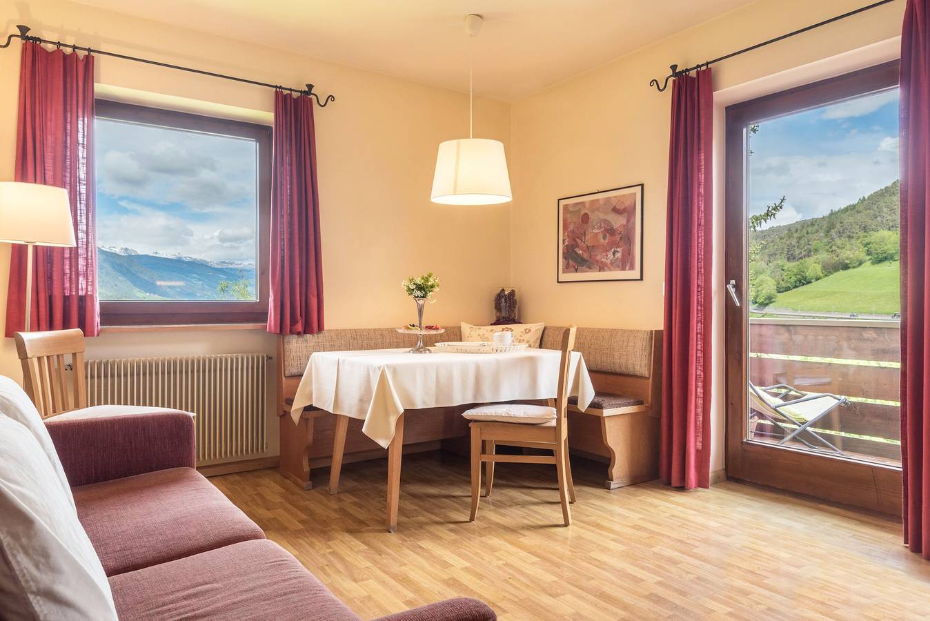 Ganze Wohnung, Apartment '3 Vikoler' mit Traumblick auf den Schlern, Wlan & Garten, Balkon in Völs am Schlern, Dolomiti Superski