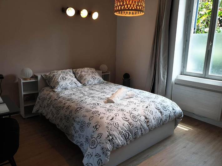 Location de vacances pour 2 personnes, avec terrasse à Tournay - 2