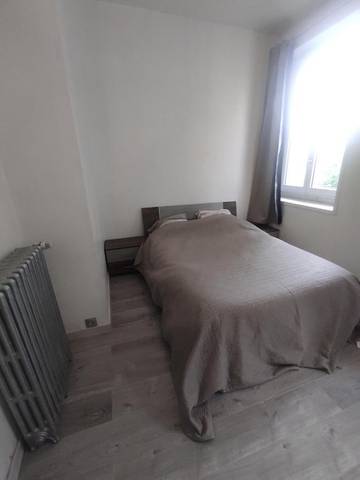 Cottage pour 2 personnes, avec jardin à Loudun