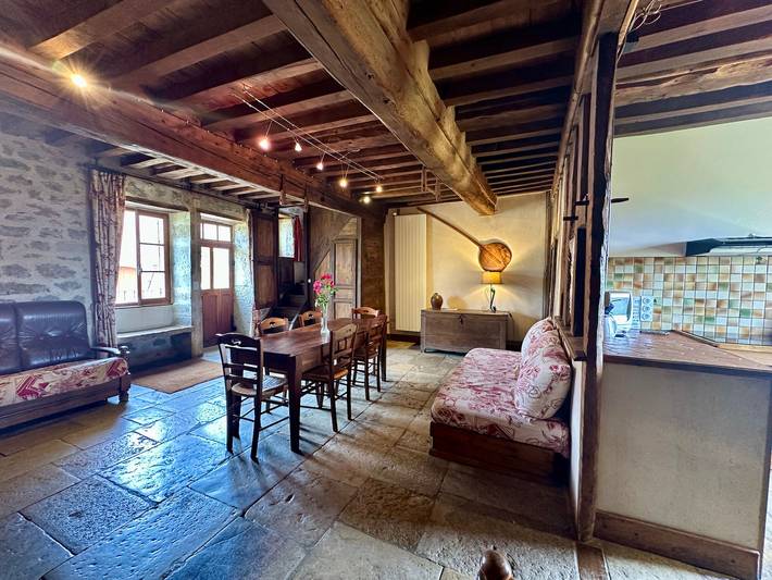 Charmantes Haus im Morvan, 1 Schlafzimmer, Garten, nahe Vézelay in Pierre-Perthuis, Naturpark Morvan