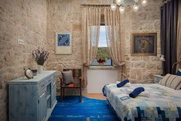 Villa for 6 People in Vis Town, Vis, Photo 4