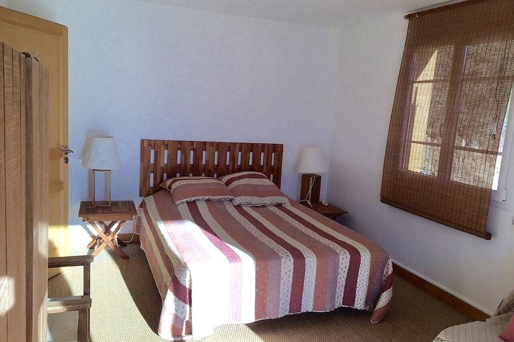 Belle Villa De Charme, Vue Mer Panoramique, Standing, A 5Mn De La Plage De Sable in Tiuccia, Casaglione