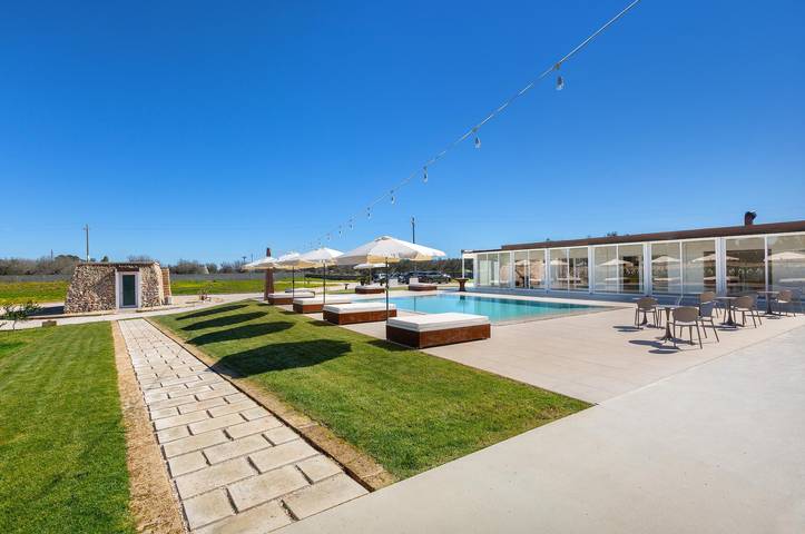 Agriturismo per 4 persone, con Idromassaggio e Giardino nonché Piscina a Melendugno