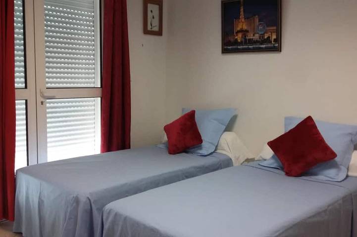 Location de vacances pour 4 personnes, avec jardin et piscine à Prunelli-di-Fiumorbo - 2