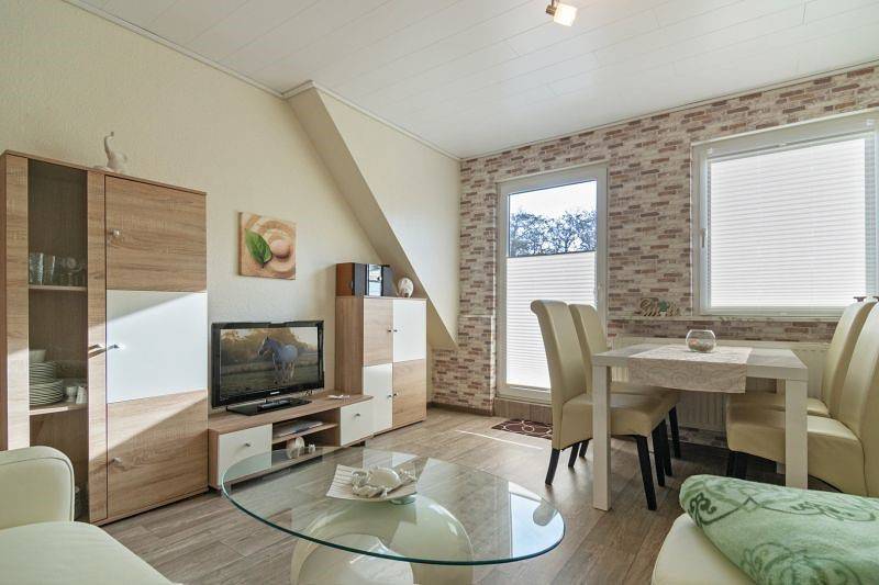 Apartamento vacacional entero, "Fischerhaus", Manuela Landmann - Ferienwohnung 3 - 15347 in Neuharlingersiel, Distrito de Wittmund