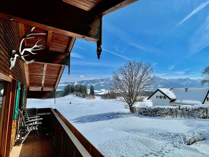 Ferienwohnung für 8 Personen, mit Balkon und Ausblick in Bolsterlang - 2