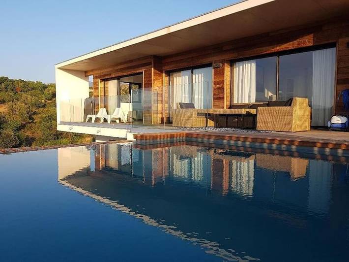 Villa für 8 Personen, mit Pool und Garten sowie Ausblick - 1