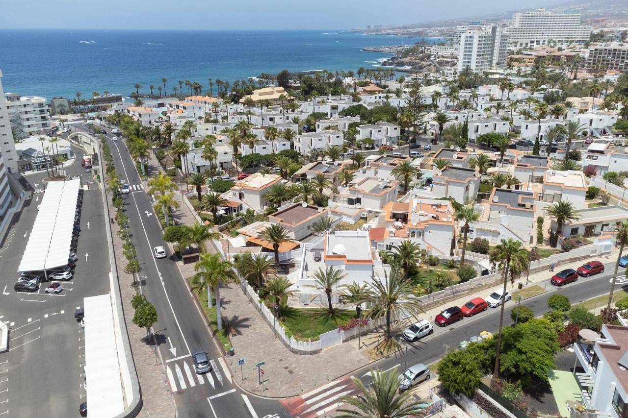 Villa Urbania Atico Deluxe in Playa de Troya, Tenerife Sur