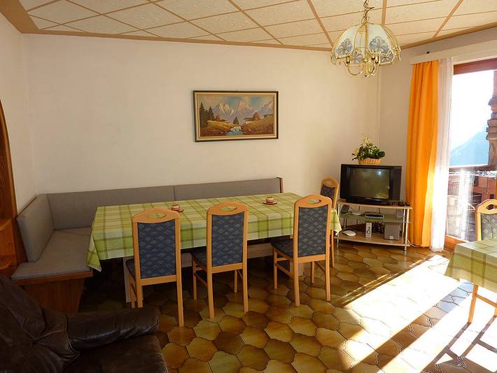 Ganze Ferienwohnung, Ferienhaus Kramser Fewo 1. Og in Hohe Tauern, Heiligenblut
