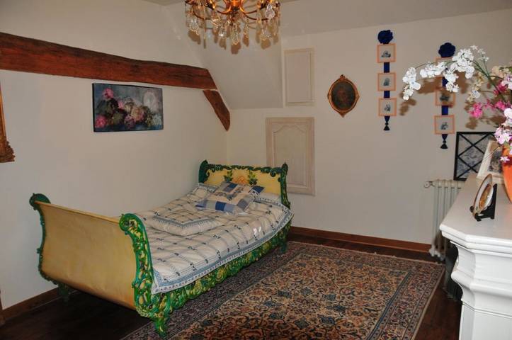 Location de vacances pour 2 personnes, avec vue et piscine ainsi que sauna et jardin à Gien - 2