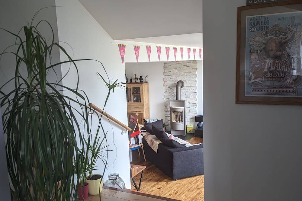 Apartamento entero, Charmant Appartement Avec Jardin à La Roche-bernard in Región de Vannes