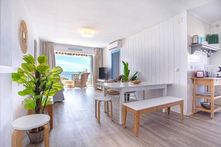 Apartamento de vacaciones para 6 personas, con vistas además de piscina y jardín, Se admiten mascotas - 1