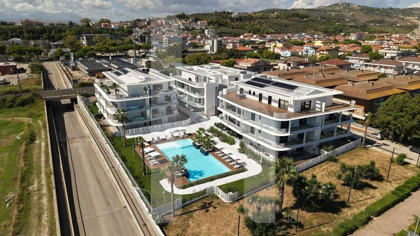 Appartamento vacanze per 4 persone, con panorama e terrazza nonché piscina, con animali domestici - 1