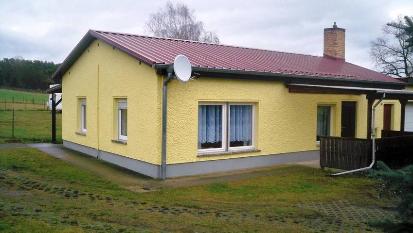 Ferienwohnung für 3 Personen, mit Terrasse und Garten in Bestensee