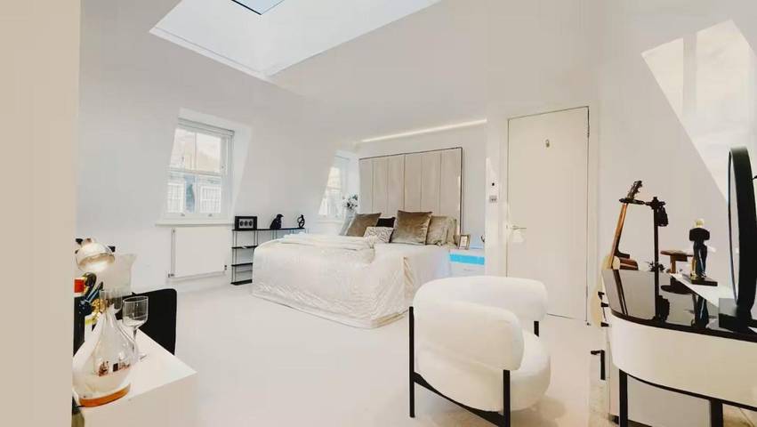 Villa für 8 Personen, mit Ausblick und Terrasse in London