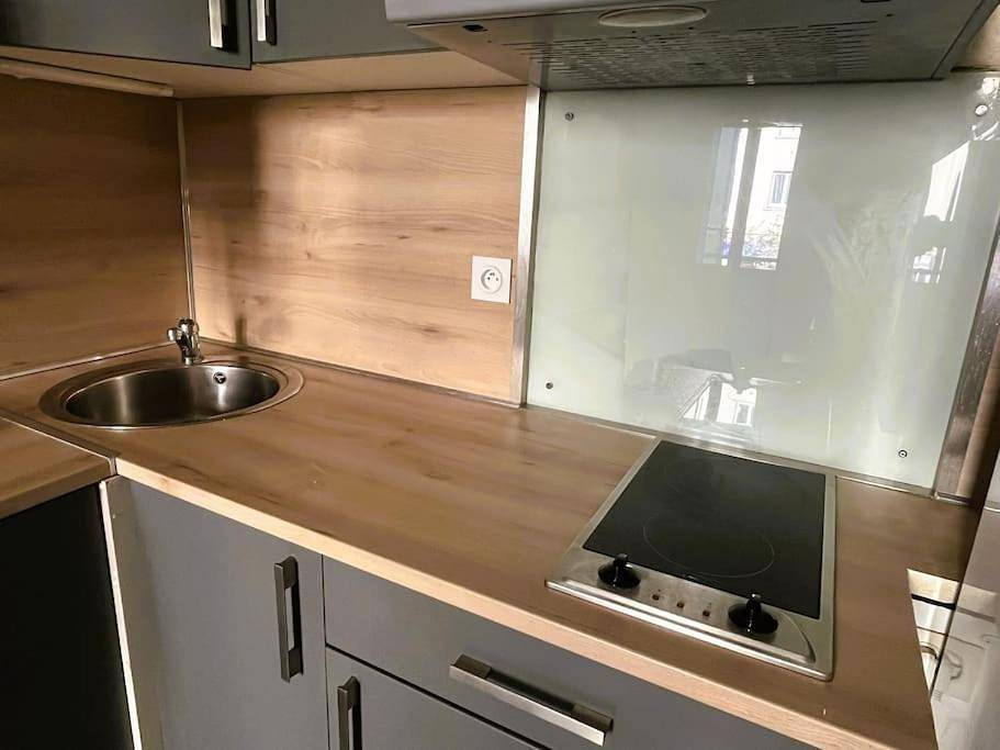 Appartement entier, Appartement Pierre Marty T2 centre-ville Aurillac in Aurillac, Région d'Aurillac