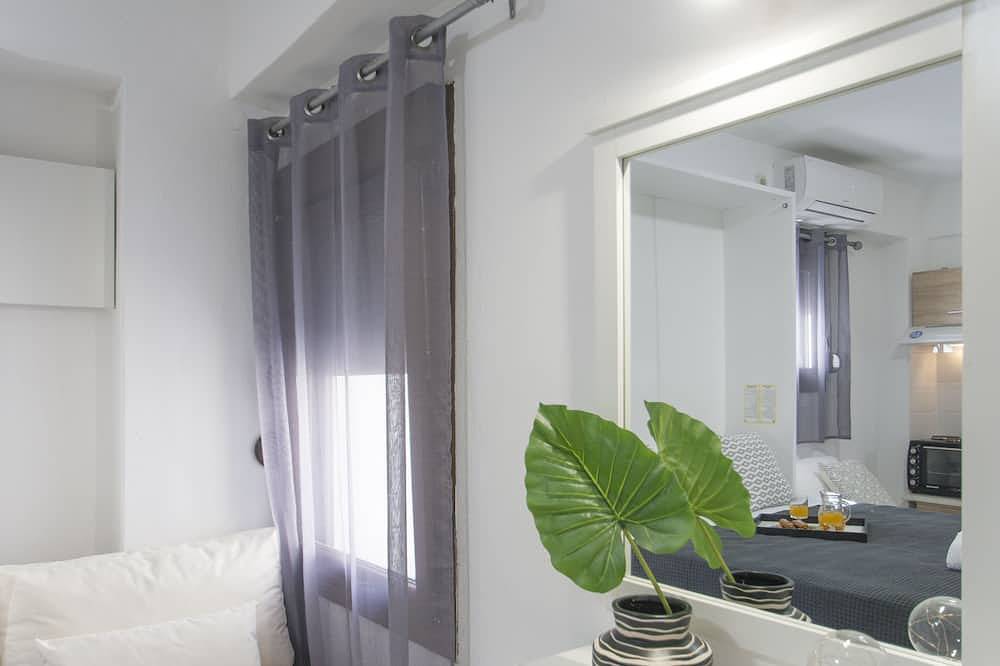 Ganze Wohnung, Bohemian Townhouse Ground Floor Skiathos in Sporaden