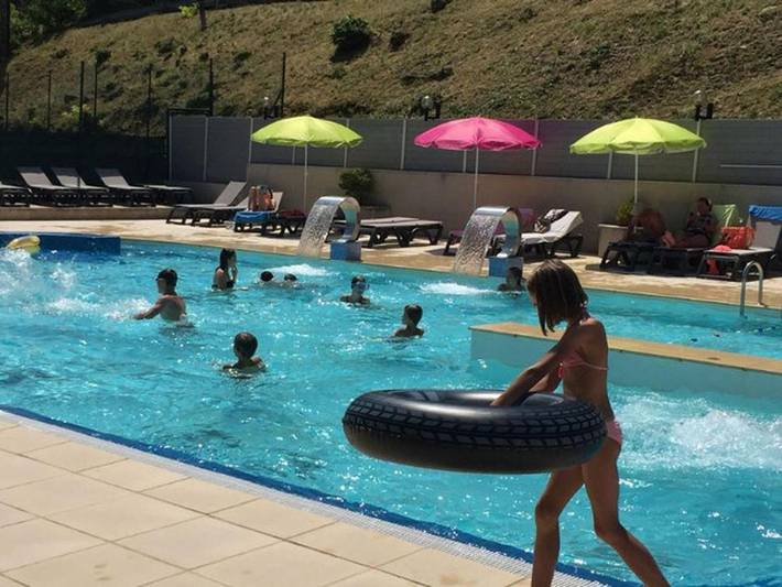 Camping pour 4 personnes, avec piscine et terrasse dans les Gorges du Tarn - 4