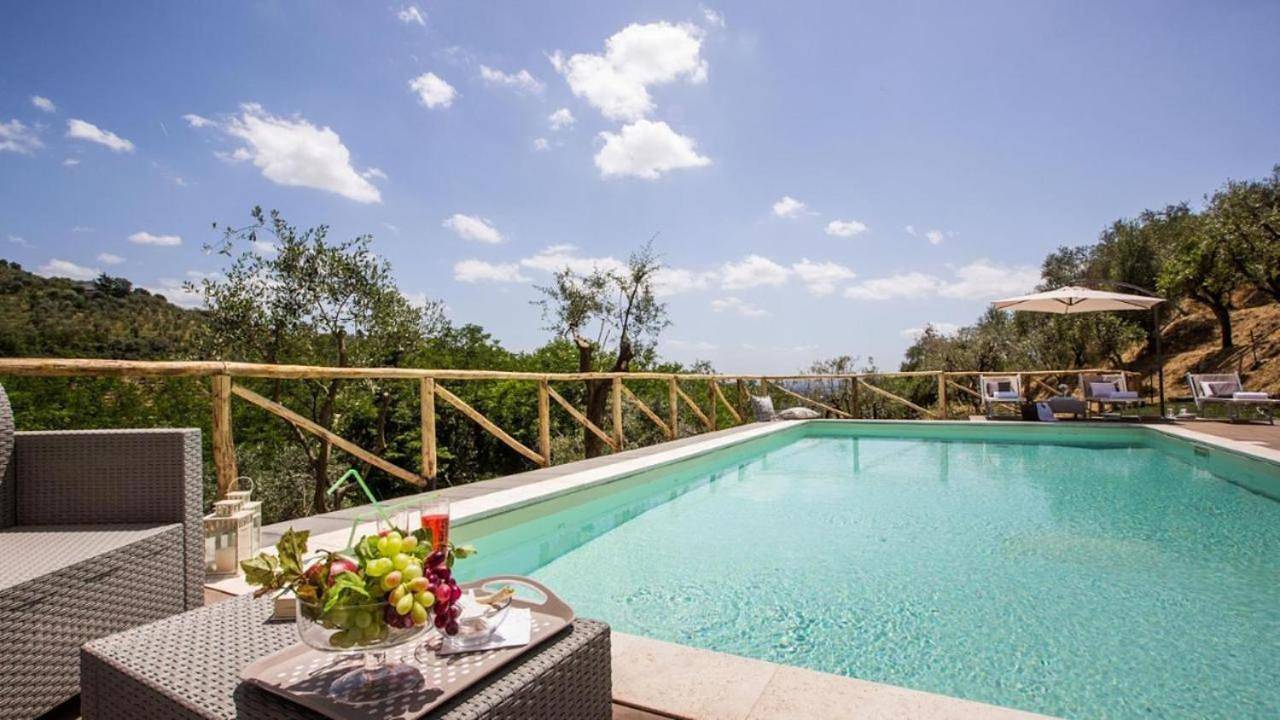 Villa with Private Pool in Massa e Cozzile, Pistoia Provinz