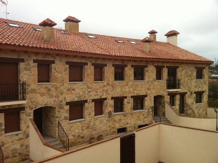 Casa rural para 3 personas, con terraza, Se admiten mascotas en Sierra Norte - 2