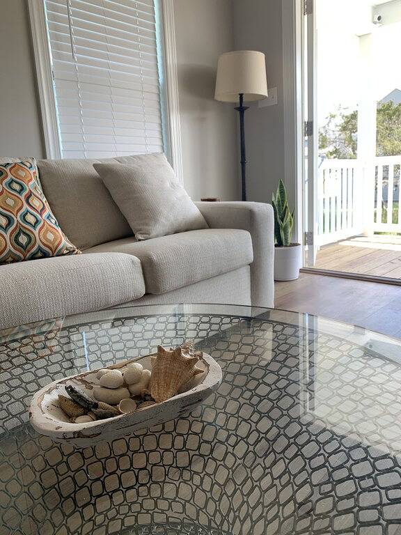 Marsh-View Oasis: 2-Min Easy Walk to Beach,Covered Decks, Outdoor Shower in Brunswick County