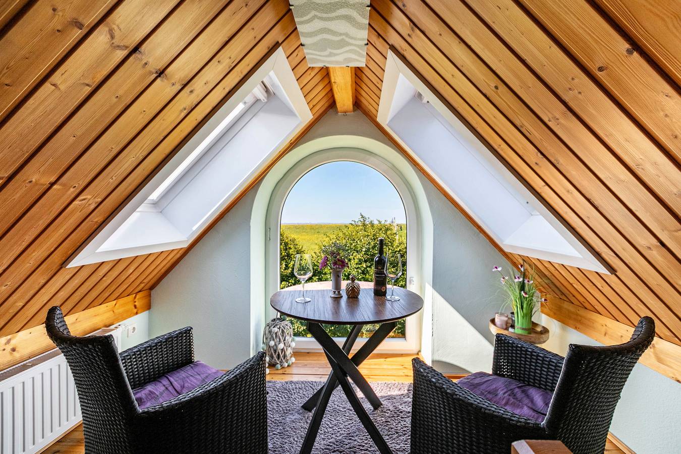 Ganze Wohnung, Ferienwohnung Kiebeitznest" mit Meerblick, privater Terrasse und Wi-Fi in Kaiser-Wilhelm-Koog, Dithmarschen