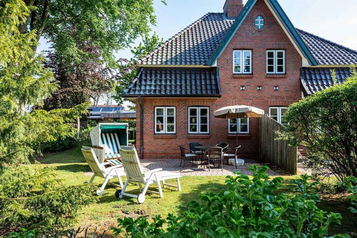 Ferienhaus für 4 Personen, mit Garten und Sauna sowie Terrasse - 1