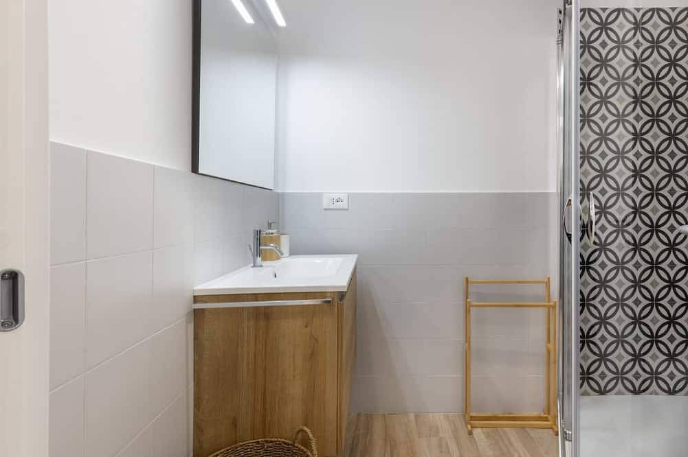 Ganze Wohnung, Guesthost - Carloforte Central Bright Apartment! in Carloforte, Sulcis Iglesiente