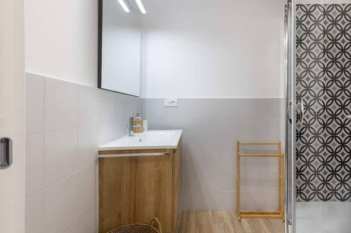 Ganze Wohnung, GuestHost - Carloforte Central Bright Apartment! in Carloforte, Sulcis Iglesiente