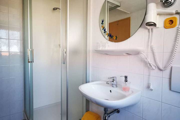 Ganze Wohnung, Doppelzimmer für 2 Gäste mit 20m² in Angermünde in Angermünde, Unteres Odertal