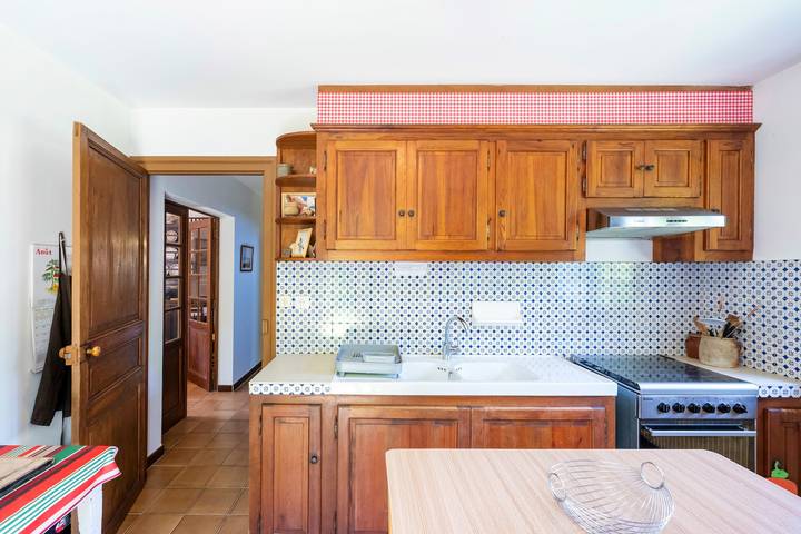 Maison de vacances "Usoak" avec vue sur les montagnes, terrasse privée et Wi-Fi in Sare, Région de Bayonne