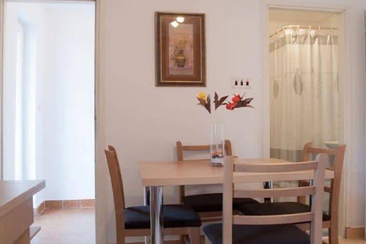 Ganze Wohnung, Apartments Paula - One Bedroom Apartment with Terrace 2 in Tisno, Murter
