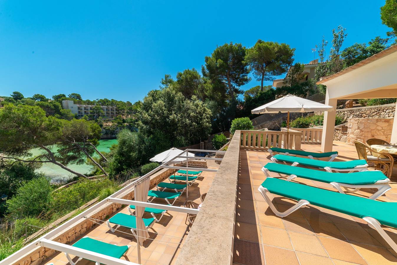 Ferienhaus 'Sa Trona' mit Meerblick, privater Terrasse und Wlan in Cala Santanyí, Santanyí