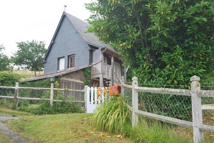 Gîte pour 4 personnes, avec jardin et vue à Lessard-et-le-Chêne