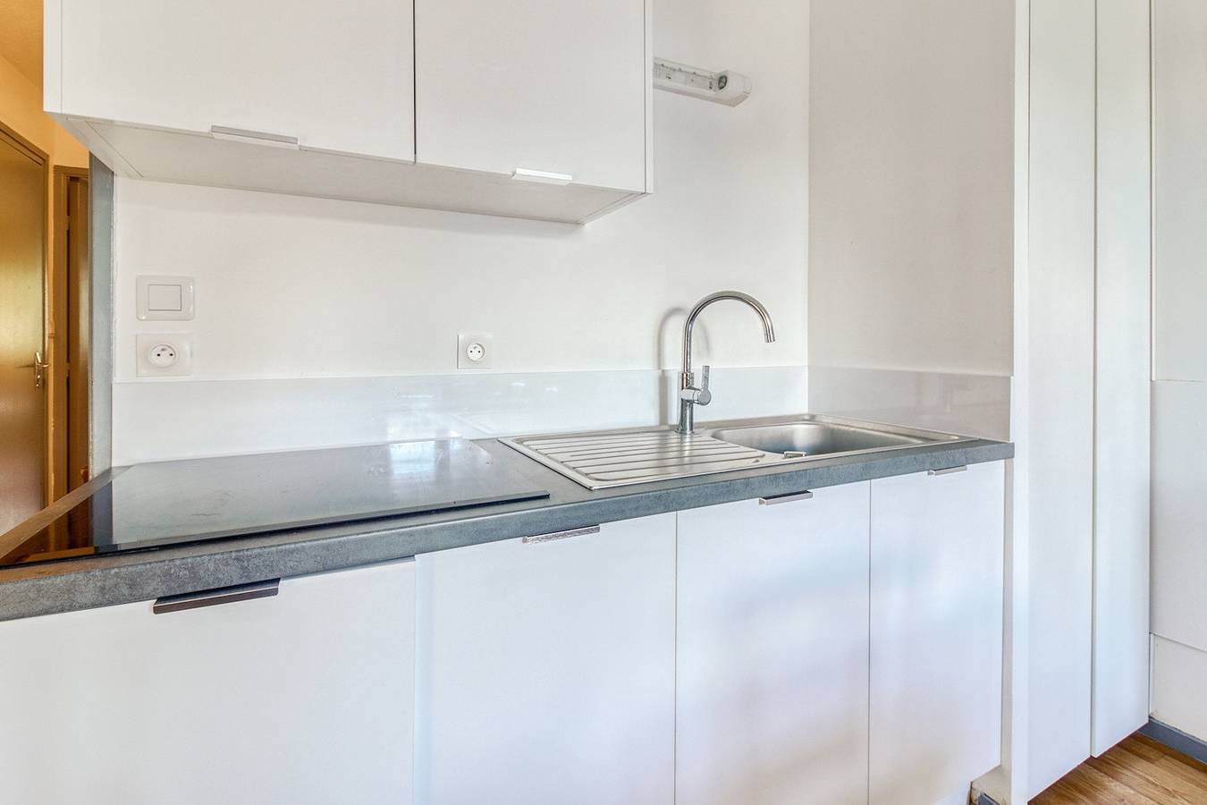 Appartement entier, Belle Sayette - À 200m des pistes - pour 8 pers in Génos, Pyrénées