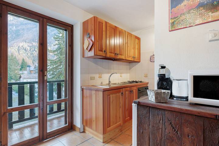 Gîte pour 4 personnes, avec balcon à Cogne - 2
