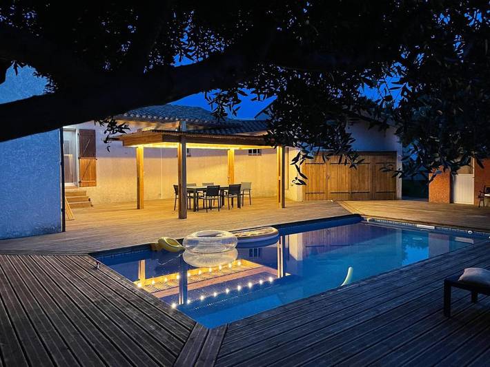 Location de vacances pour 8 personnes, avec piscine ainsi que jardin et sauna à Millas - 2