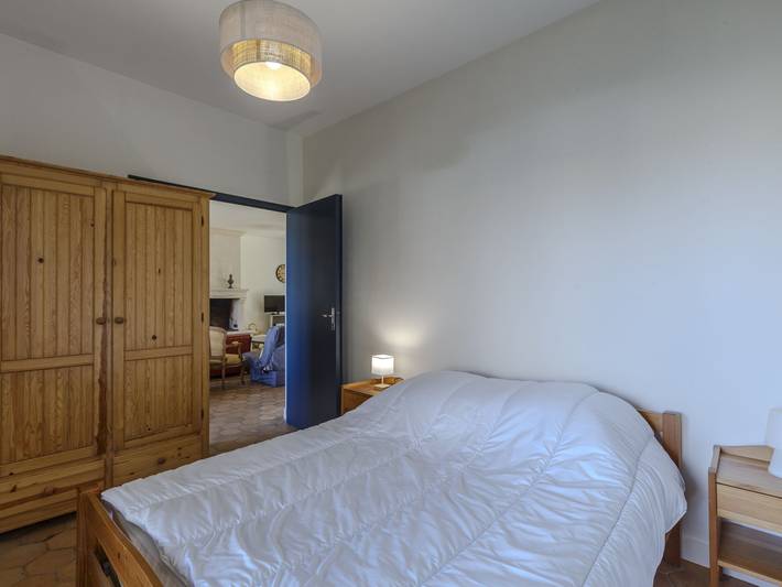 Location de vacances pour 6 personnes, avec jardin à Médis - 4