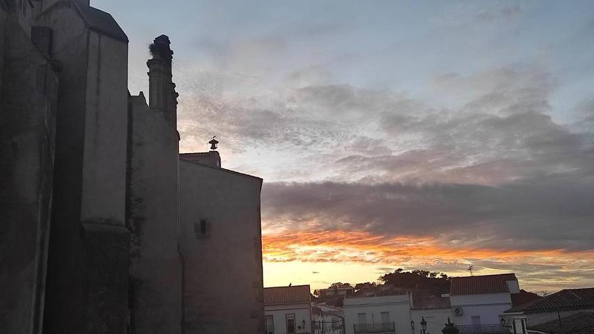 Casa rural para 4 personas, con balcón y vistas, Familias con niños en Tentudía - 2