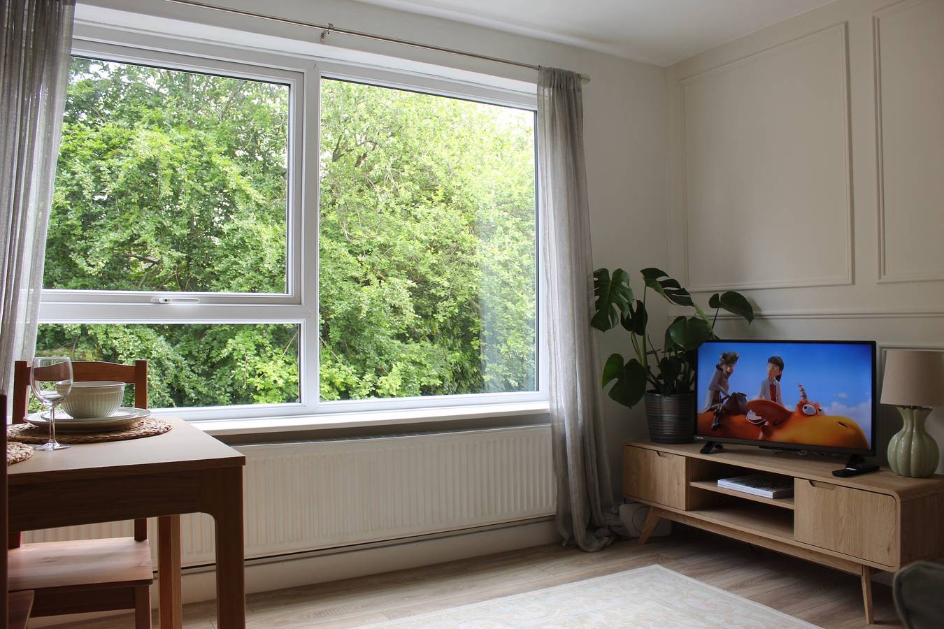 Entire holiday apartment, Leeds Urban Retreat - Modern 2 bed Apartment in Leeds, West Yorkshire