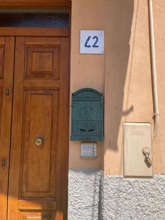 Location de vacances pour 5 personnes, avec vue et terrasse à Fabriano - 3